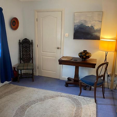 Beautiful Private Room With Kingsize Bed And Large Private En-Suite Peterborough Eksteriør billede